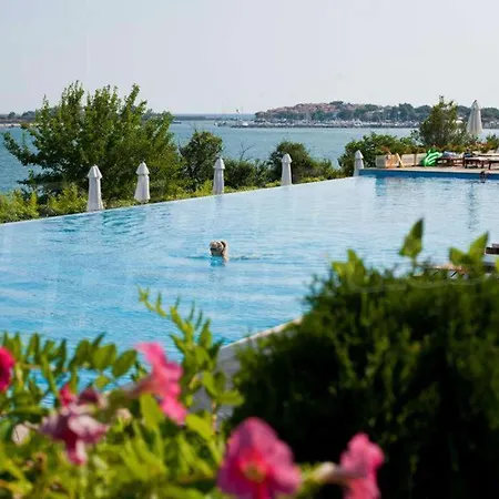 Апартамент Compleх Santa Marina,private *